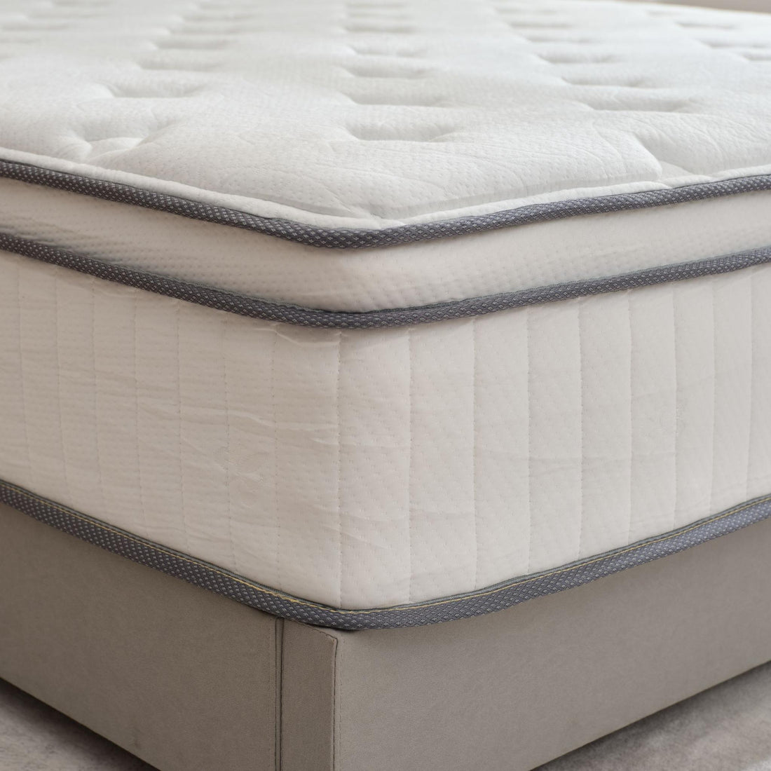 High Quality 10" Twin Diamond Innerspring Hybrid And Cooling Gel Memory Foam Mattress, Pressure Relief, And Motion Isolation